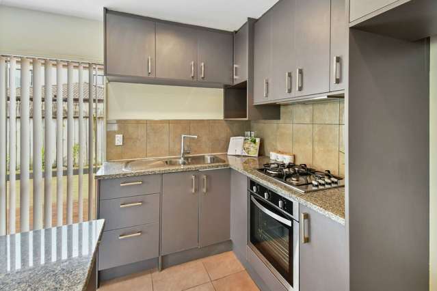 9 Bezar Place Flat Bush_4