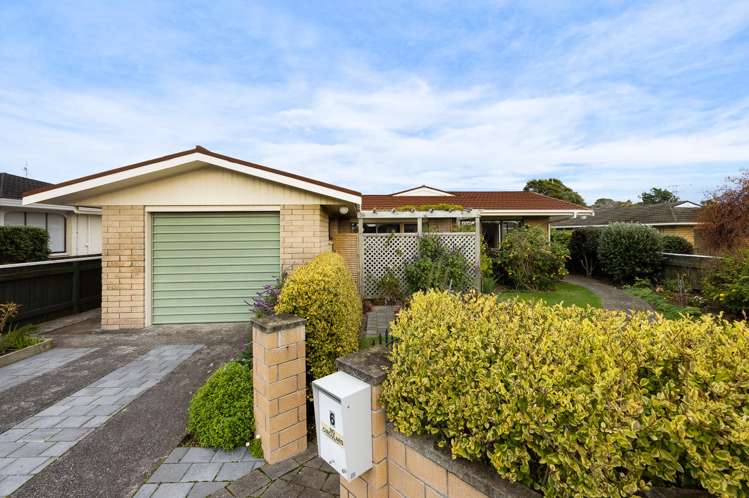 6 Rewarewa Crescent Waikanae_13
