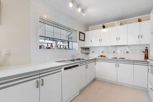 175 Carnoustie Drive Wattle Downs_3