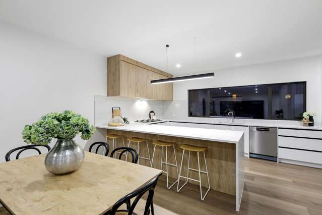5 Pihipihi Way Crofton Downs_4