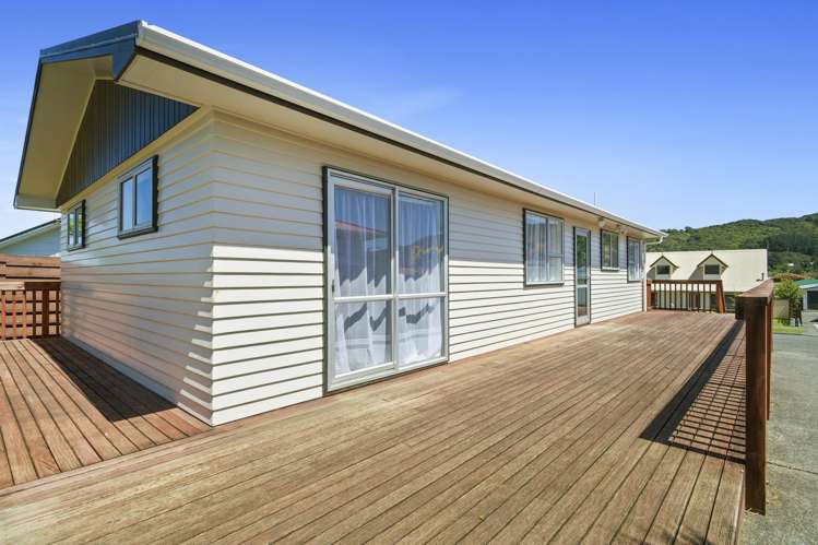 30 Belgrave Street Wainuiomata_2