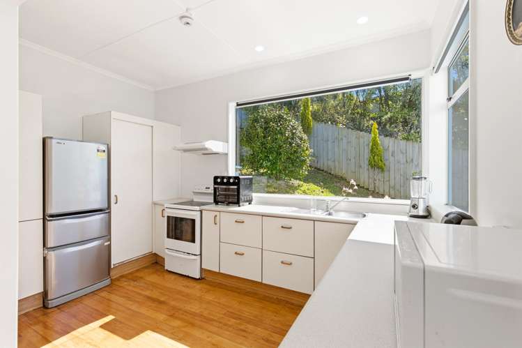 15 Romney Square Tawa_10