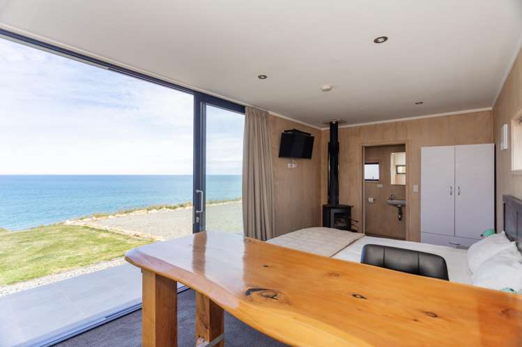 876a Beach Road Kakanui_19