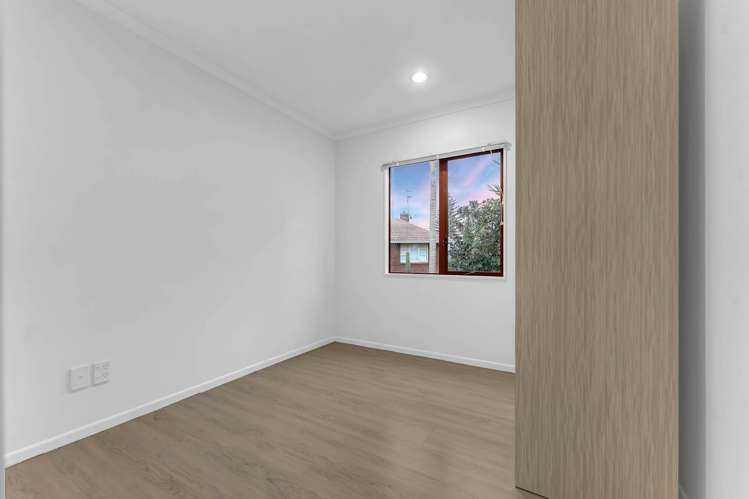 404E Ellerslie-Panmure Highway Mt Wellington_16