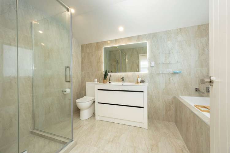 127D Ash Street Avondale_12