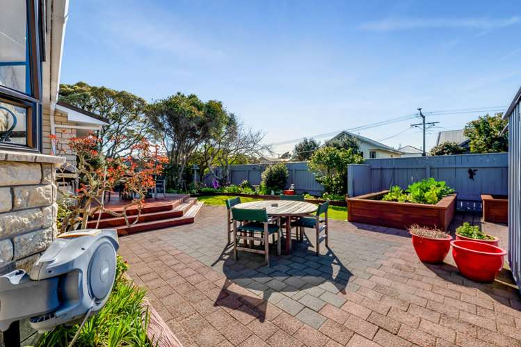 4 Henui Street Strandon_15