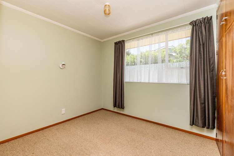 13 Cross Street Marchwiel_14