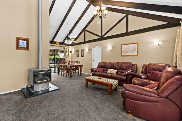 38 Allens Lane Clive_1