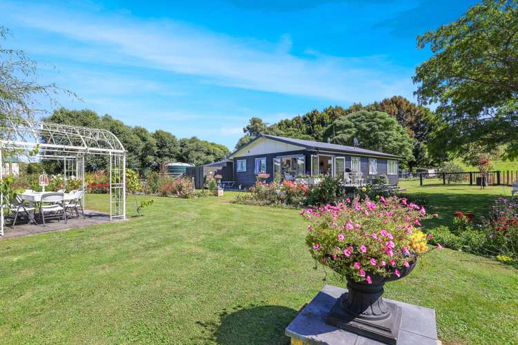 76 Te Tahi Road Puketotara_2