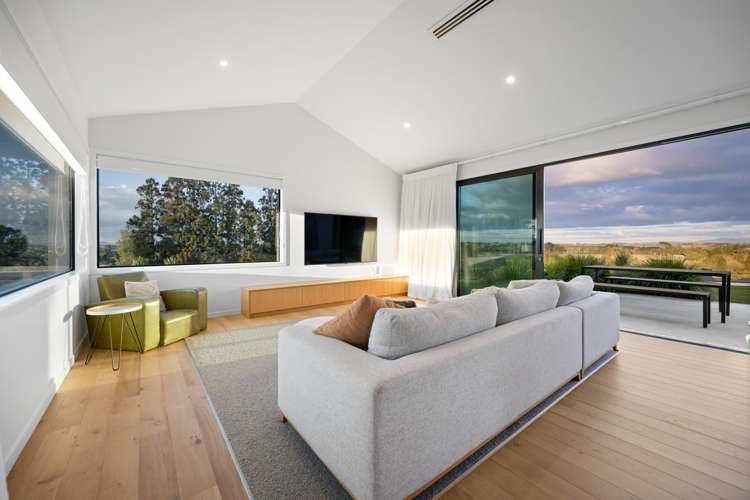 32 Glenwood Grove Whatawhata_6