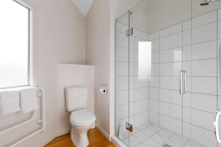 21 Olivers Place Queenstown_23