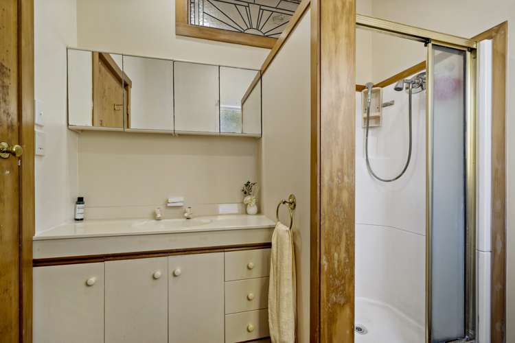 80 Ngatiawa Street One Tree Hill_9