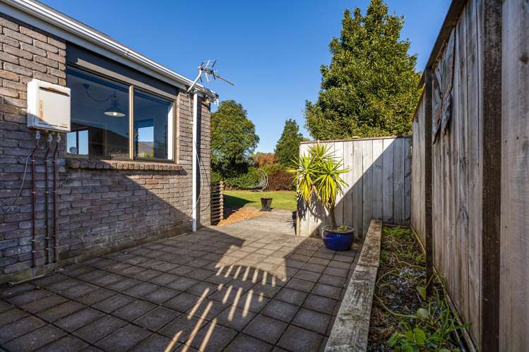 53 Gardenia Avenue Bell Block_37