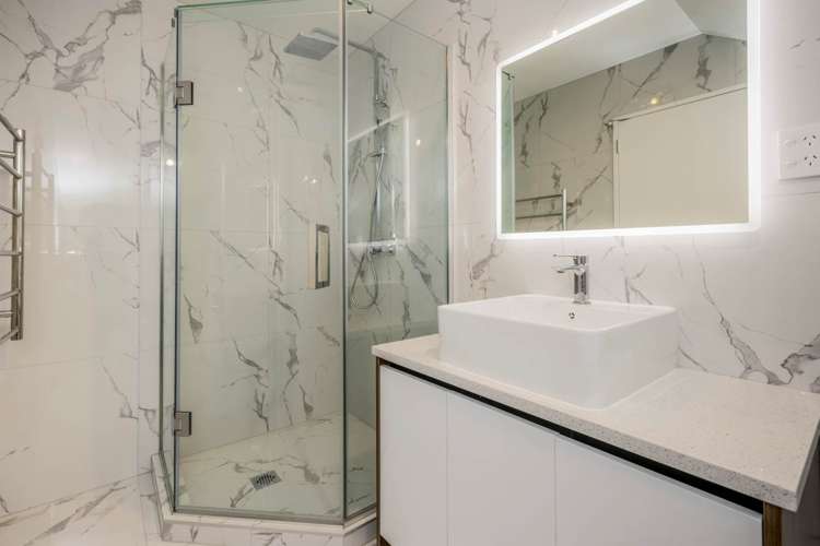 33 Carrygawley Road Flat Bush_12