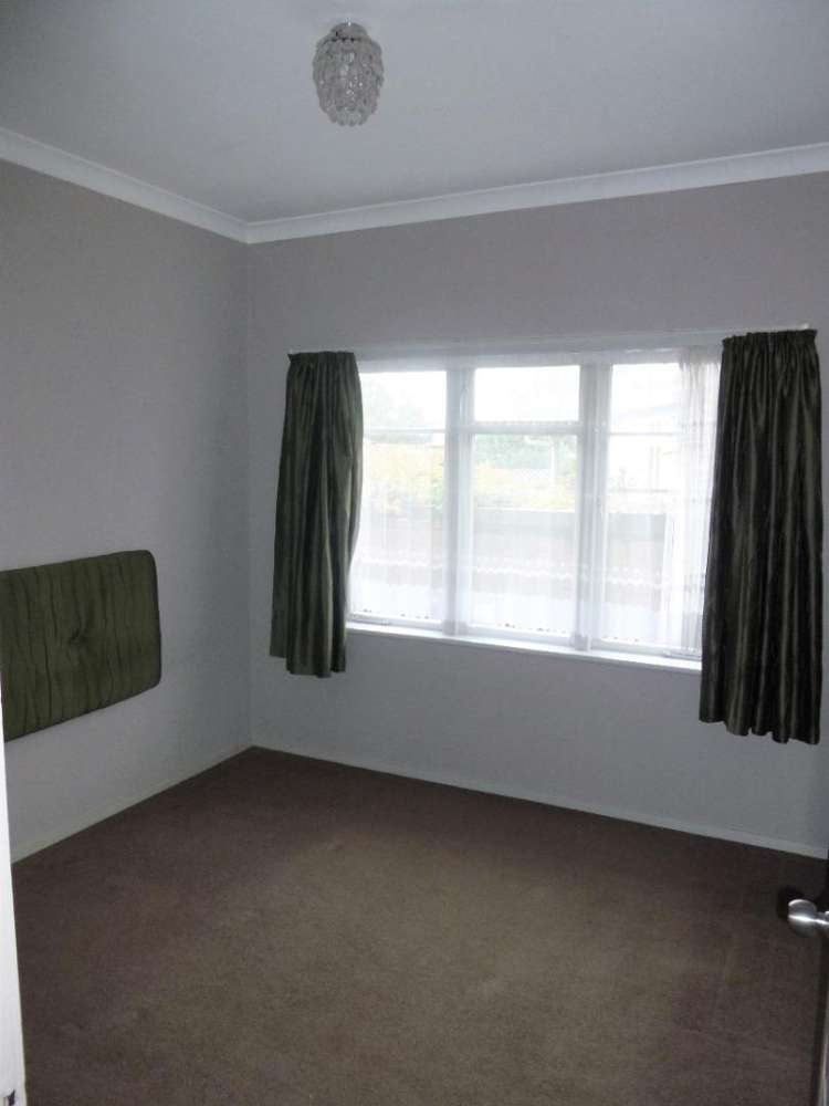 16B Flynn Road 1076_4