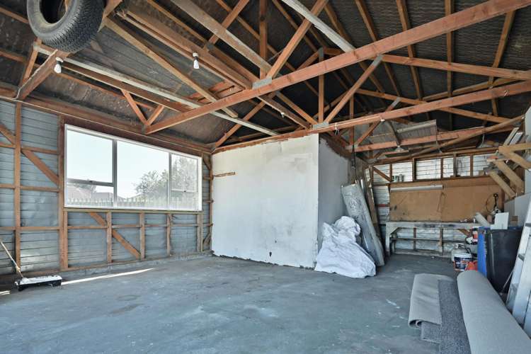 301 Ruru Place Camberley_9