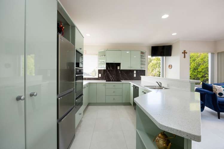 21 Western Heights Drive_3