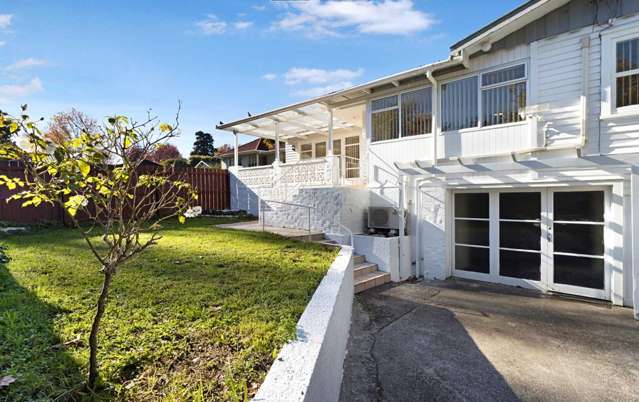 64 Seabrook Avenue New Lynn_1