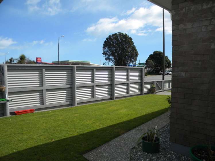 70 Fitzherbert Street Hokitika_9