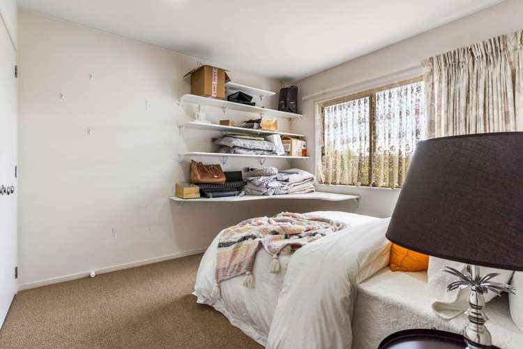 135 Jeffs Road Flat Bush_11