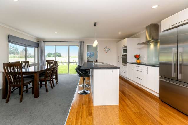 14 Ryder Drive Waiwhakaiho_4