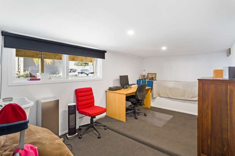 37a Bradbury Road Botany Downs_18