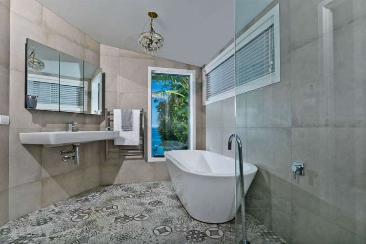 63 Tiri Road Manly_36