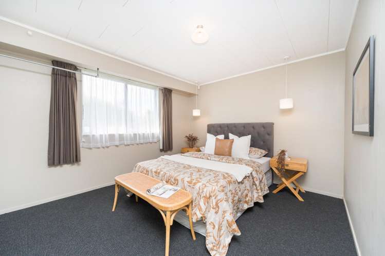 30 Peppertree Glade Kelvin Grove_12