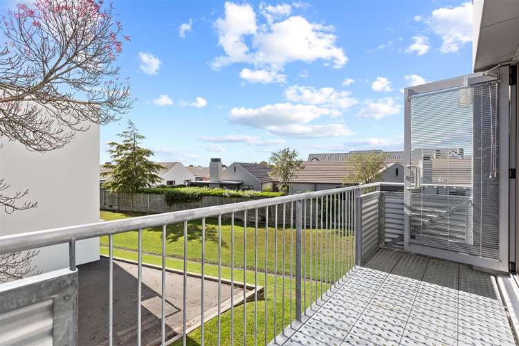 4/41 Sir William Pickering Drive Burnside_10