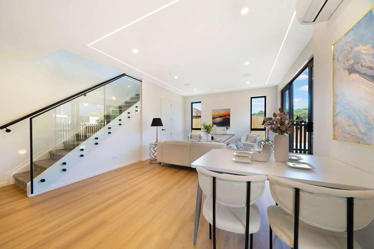 11A & 11B Cadman Avenue_5