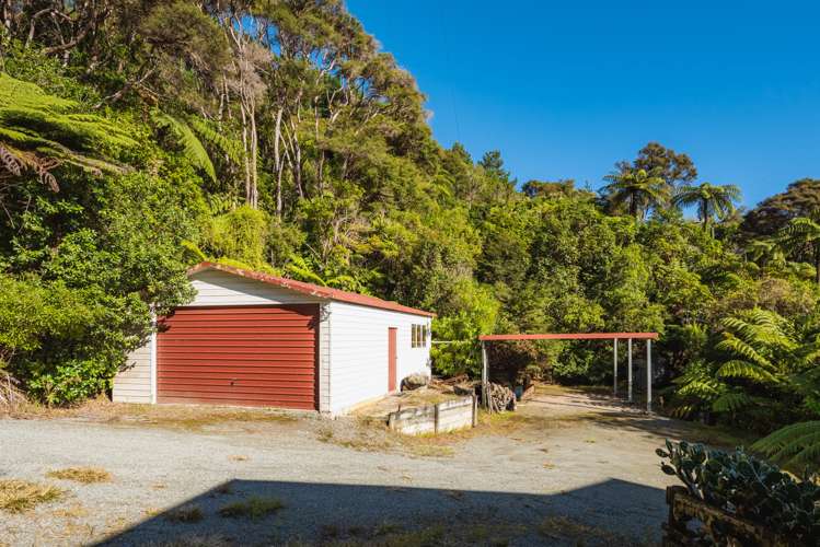 1699 Kenepuru Road Kenepuru Sound_19