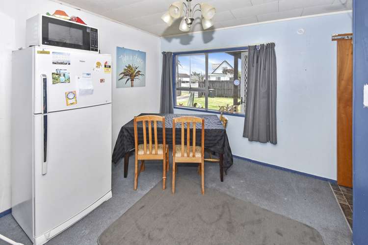 92 Burundi Avenue Clendon Park_3