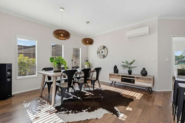 37 Searle Drive Patumahoe_6