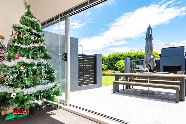 29 Cedarwood Street Woodridge_6