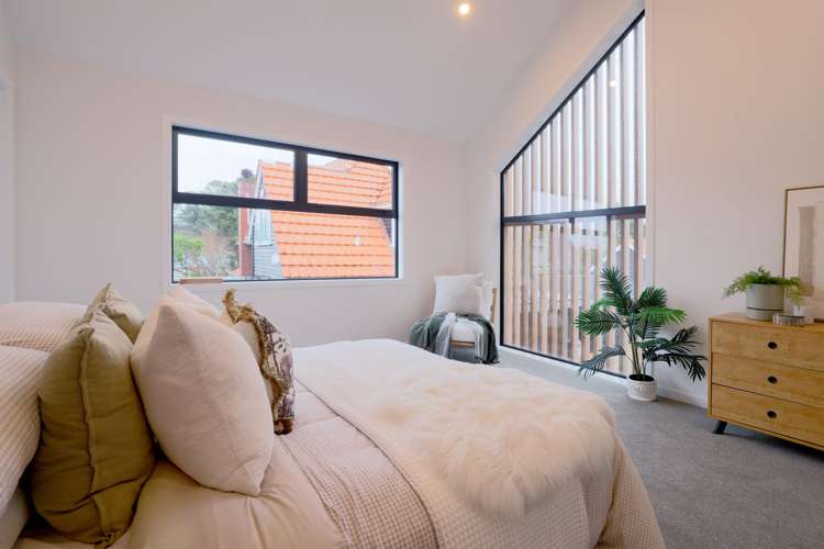 8 Maire Street Woburn_6