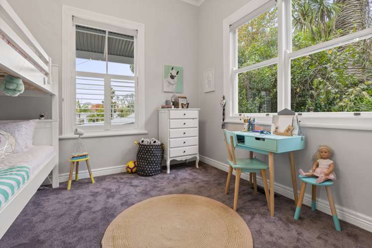 8 Glen Road Stanley Point_13