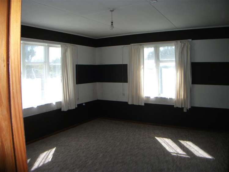 22 Conway Road Eltham_3