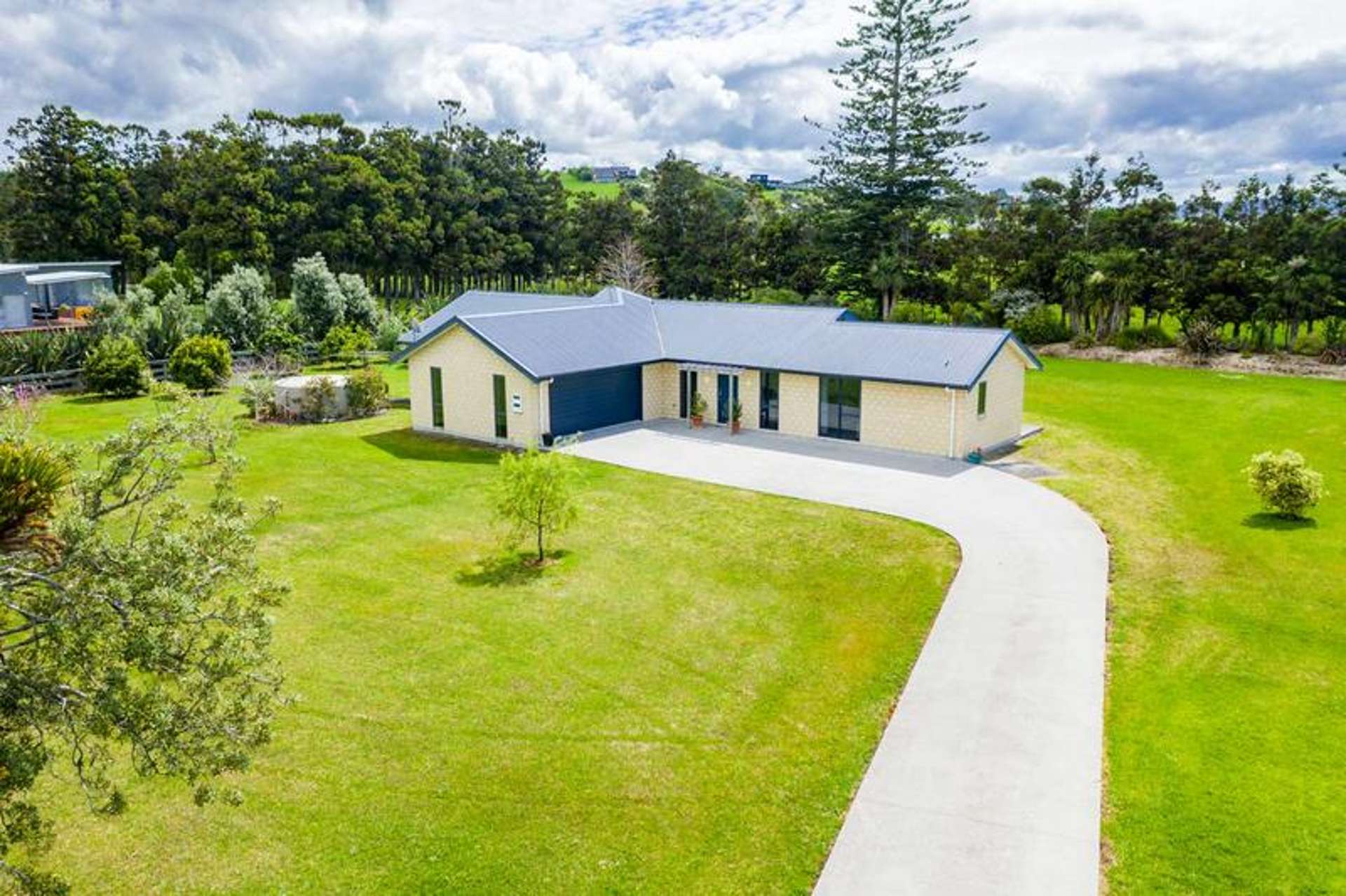 25 Johnson Point Road Waipu_0