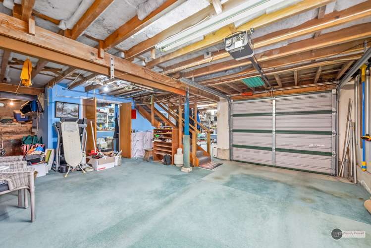 37 Dalton Grove Stokes Valley_15