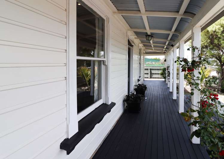 8 Victoria Street Carterton_2