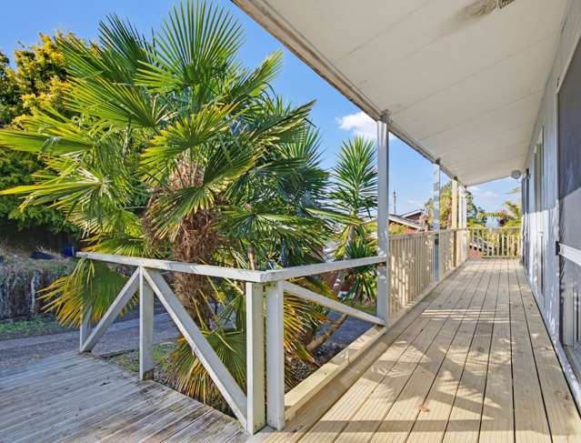 15A Russell Crescent Western Heights_2