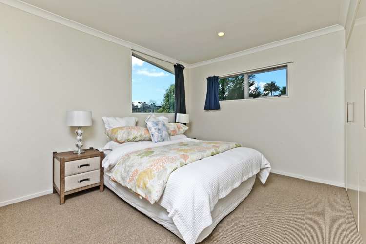 64 Medallion Drive Oteha_11