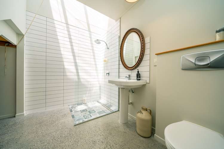 858d Thames Coast Sh25 Road Te Mata_9