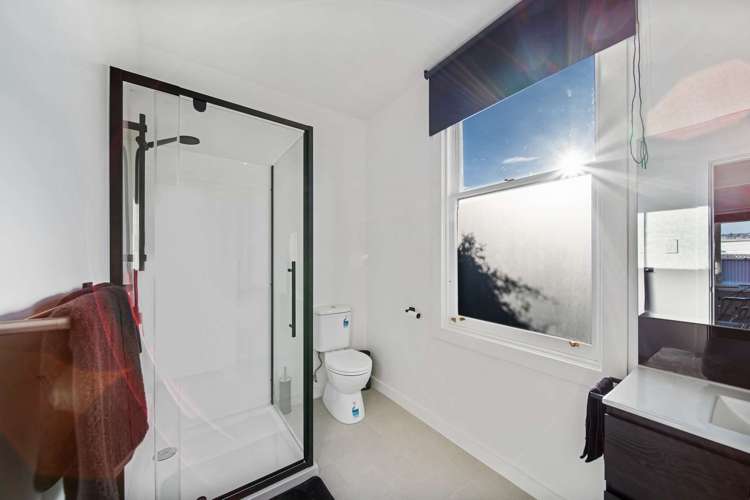 64 Oxford Street South Dunedin_16