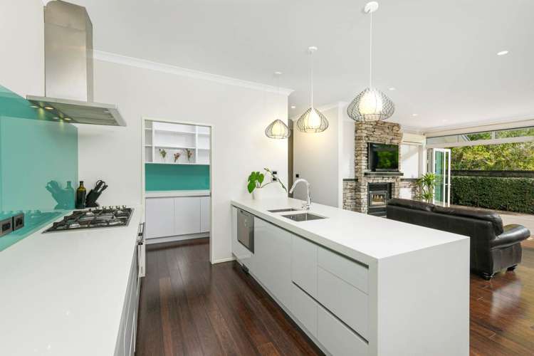 51 Churchouse Road_5