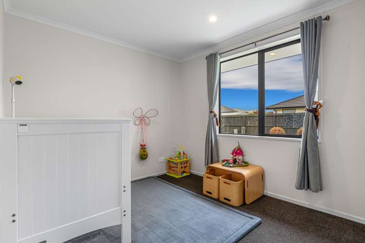 6 Haymakers Crescent Rolleston_11