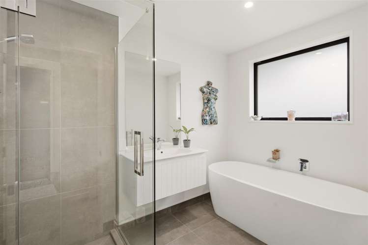 72 Craig Thompson Drive Lincoln_17