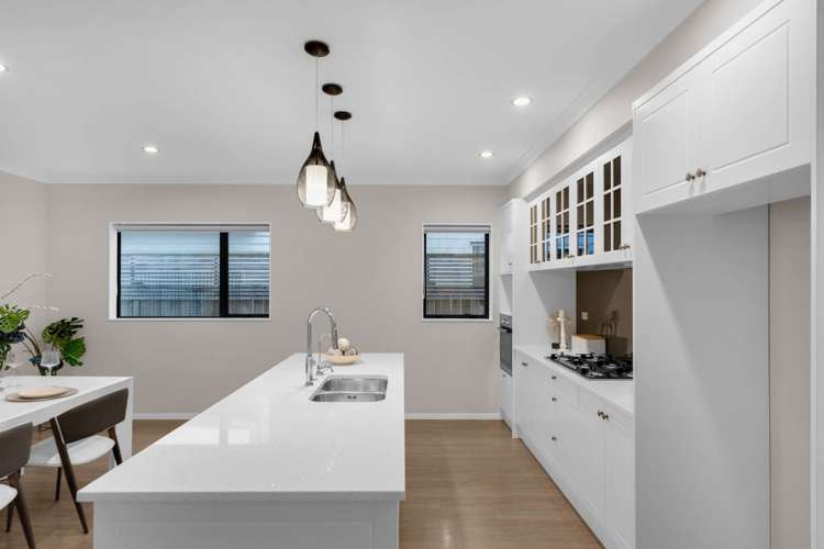 19 Carrickdawson Drive Flat Bush_7