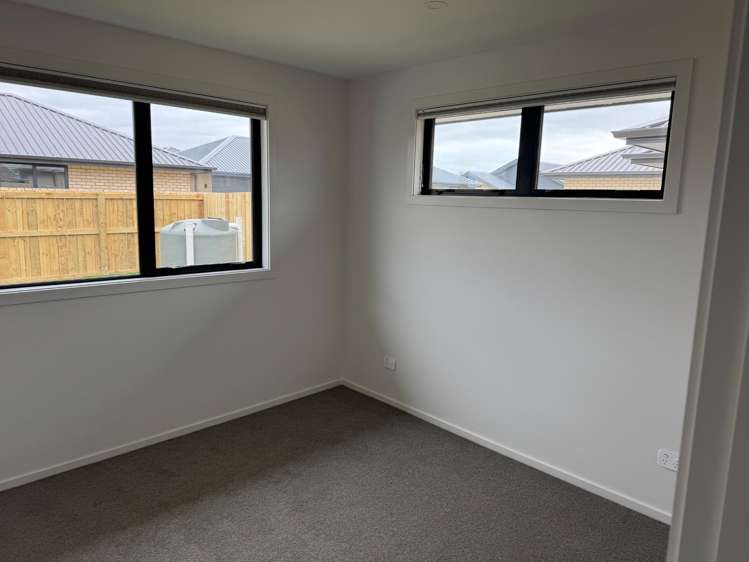  18 Scully Place Strathern_9