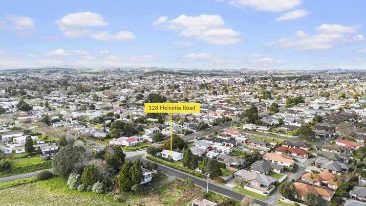 128 Helvetia Road Pukekohe_16